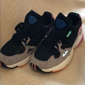 Adidas Falcon Sneakers
